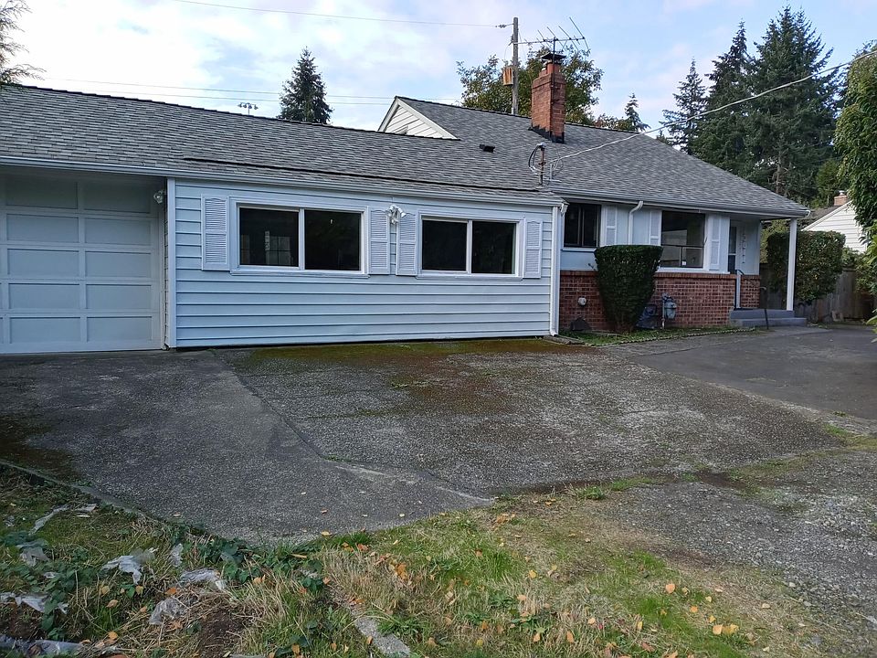 2nd image of 13011 Meridian Ave N