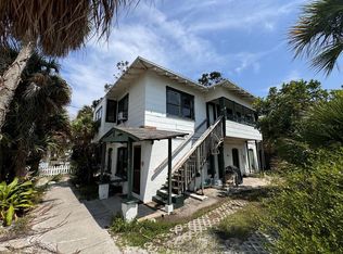 110 15th Ave, Saint Pete Beach, FL 33706