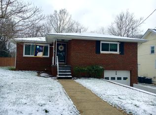 115 Washington Ave, Madison, WV