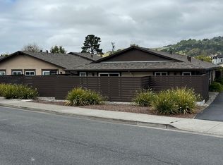 823 Rosita Rd, Pacifica, CA 94044