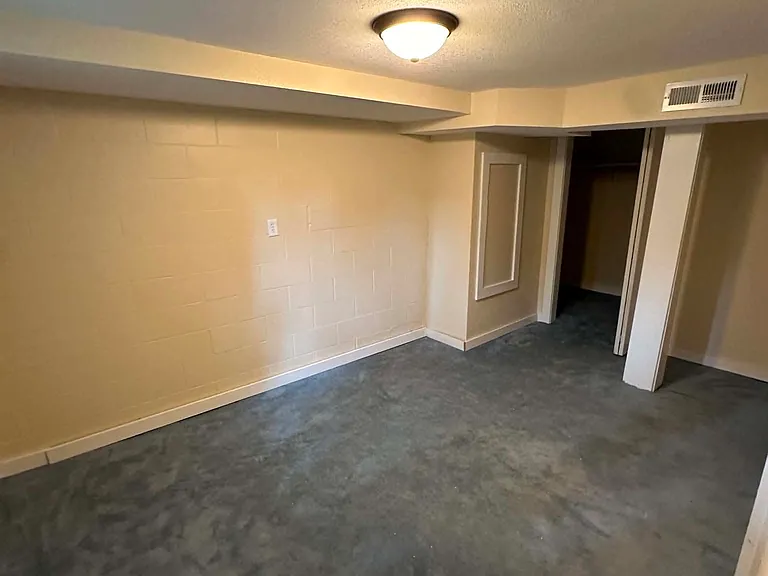 813 Main St #1 — Photo 9