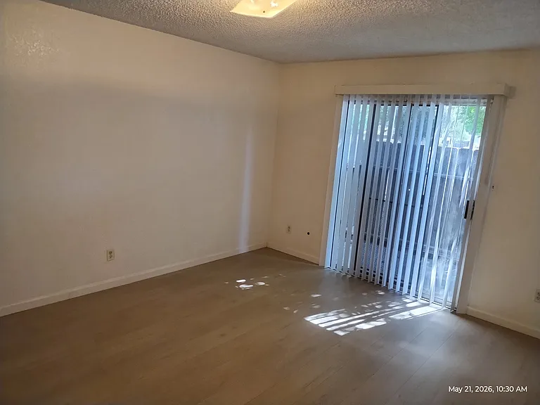 2040 W Rumble Rd #2040 — Photo 6