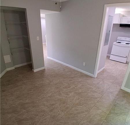 5th image of 2354 Cragstone Ct