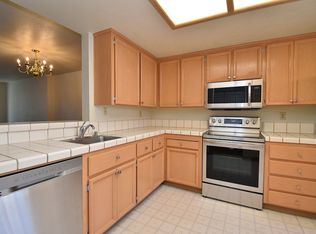 52 Fernridge Ct, Hayward, CA 94544