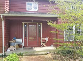 2862 Raccoon Valley Rd, Granville, OH 43023