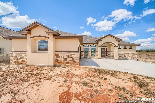 1st image of 125 Turnberry Dr
