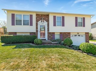 34219 Catfish Ct, Brighton, IL 62012