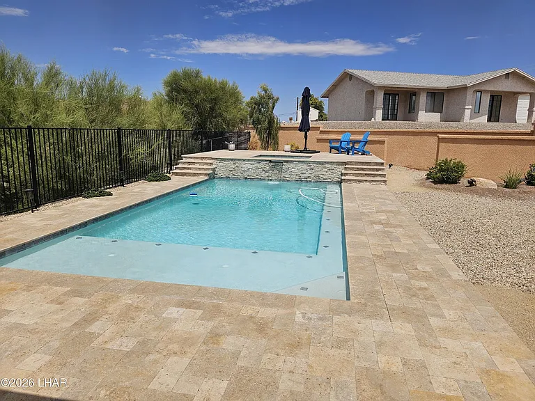 1740 Quartz Ln — Photo 27
