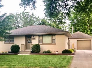 7219 Starr St, Lincoln, NE 68505