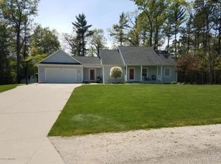 1583 Anchor Ct, Whitehall, MI 49461