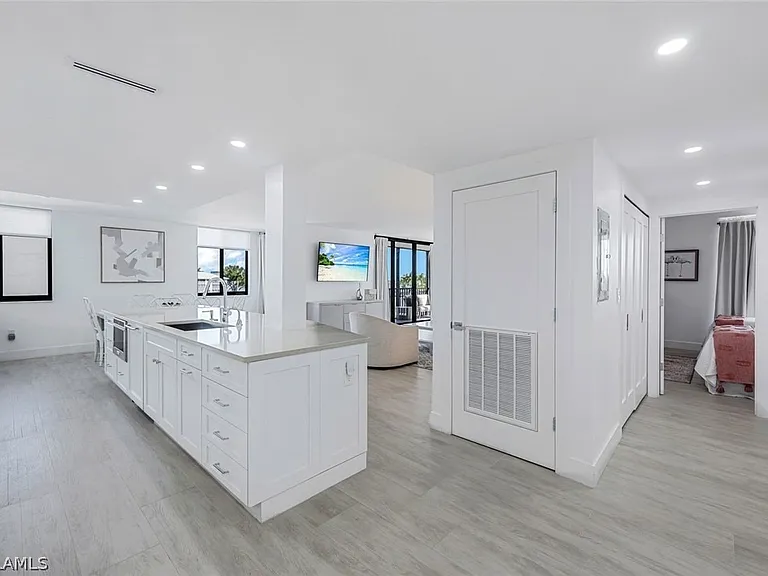 10482 Gulf Shore Dr #231 — Photo 5