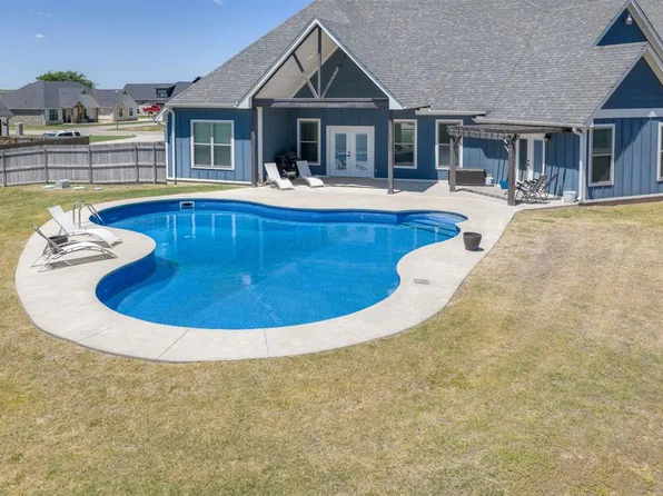 39909 Demoy Dr, Shawnee, OK 74804