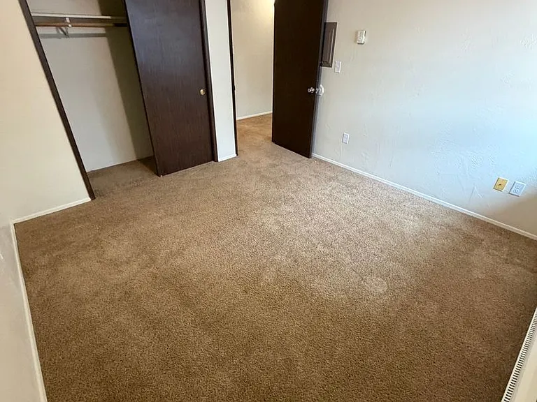 950 NW Sycamore Ave #11 — Photo 11