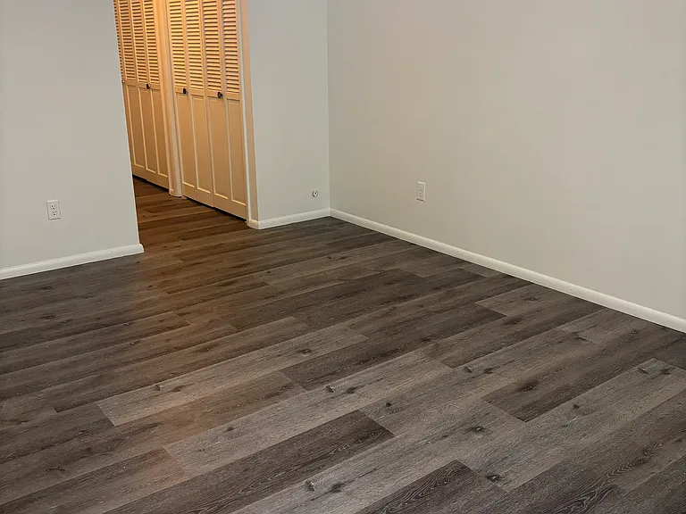1430 Vega Cir #3 — Photo 9