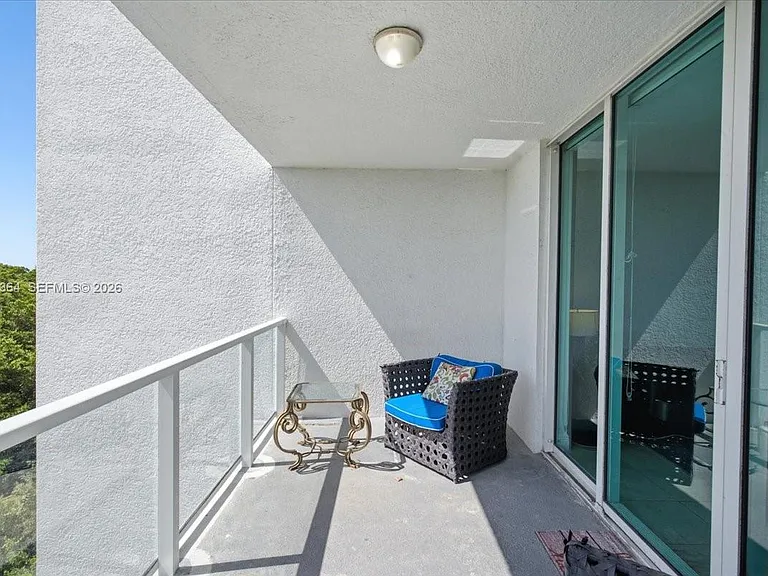 14951 Royal Oaks Ln #402 — Photo 22