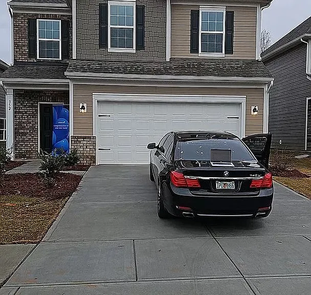 352 Runner Stone Ln — Photo 1