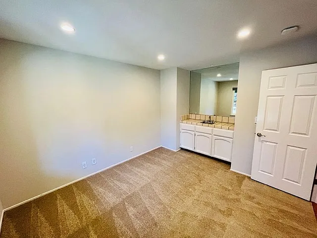 3426 Brittan Ave — Photo 23