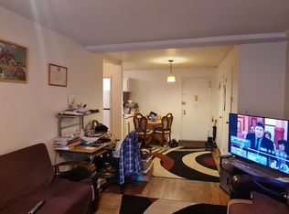 21605 85th Ave #6, Queens Village, NY 11427