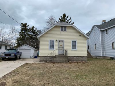 1025 25th St, Two Rivers, WI, 54241