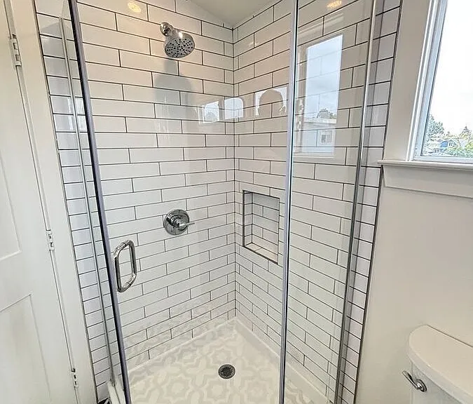 1642 Russell St #C — Photo 11