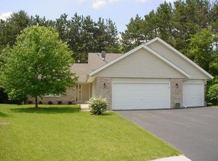 5276 Brompton Dr, Loves Park, IL 61111