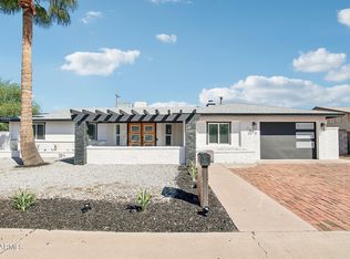 1530 W DUNLAP Avenue, Phoenix, AZ 85021