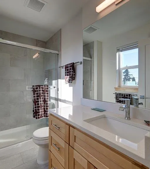 5513 35th Ave NE #2 — Photo 13