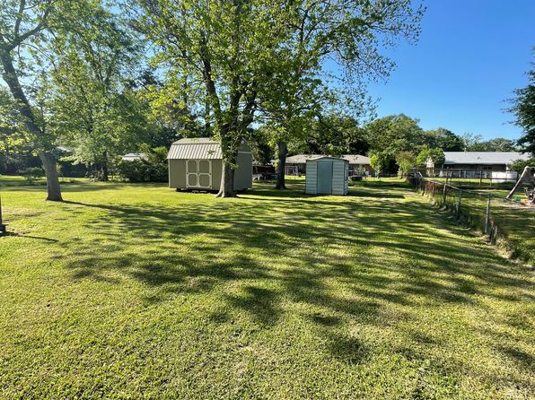 4148 Robert St, Zachary, LA 70791