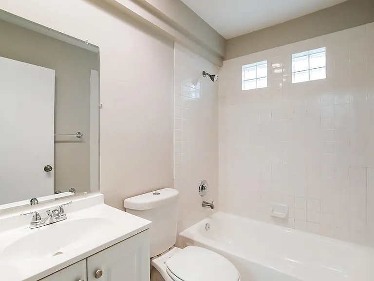 4792 NW 5th Pl — Photo 15