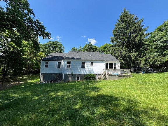 4th image of 132 Conestoga Rd