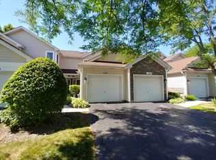 1181 Regency Dr, Schaumburg, IL 60193
