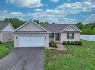 2008 Eisley Ln, Columbia, TN 38401