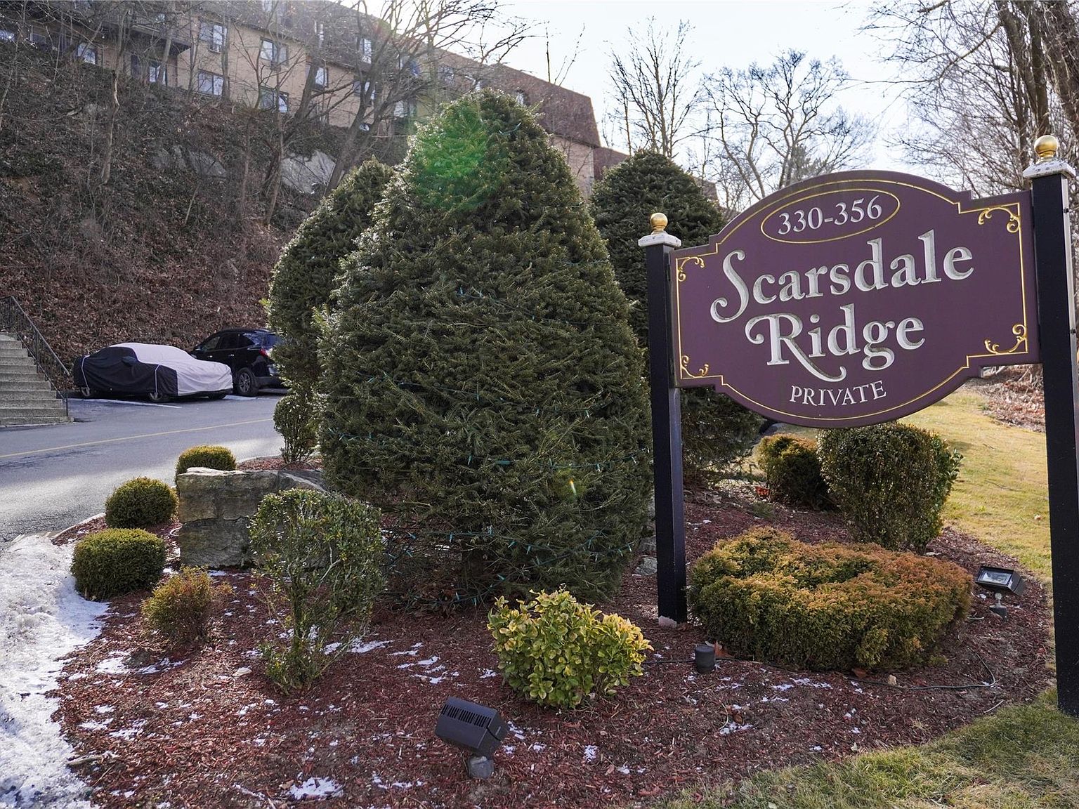 334 Central Park Avenue #H8