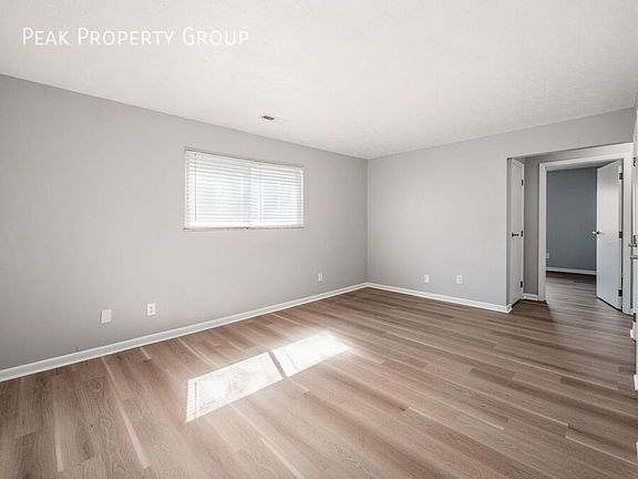 5th image of 105 W 8th Ave APT D