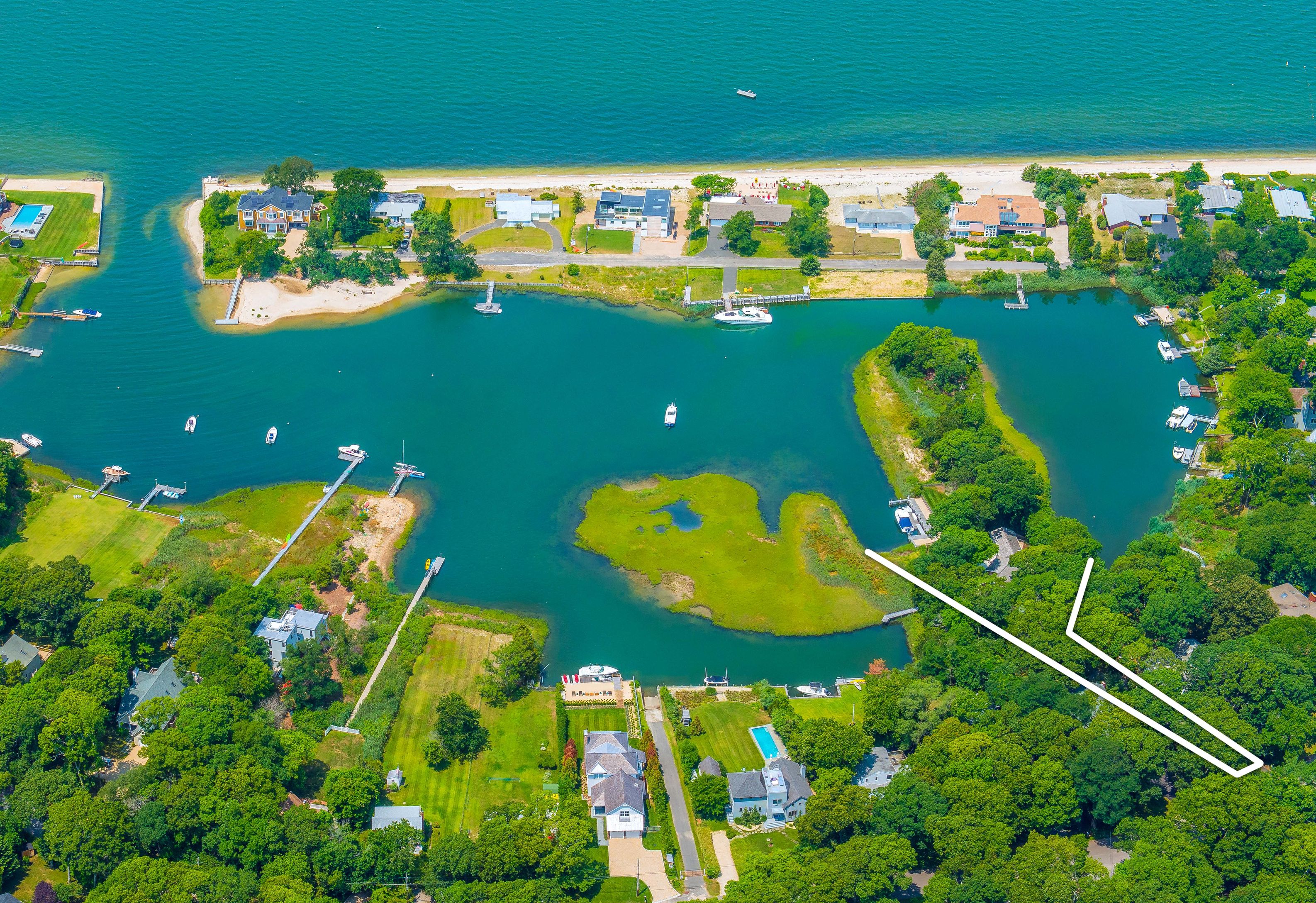 57 Lake Dr, Southampton, NY 11968 Out East