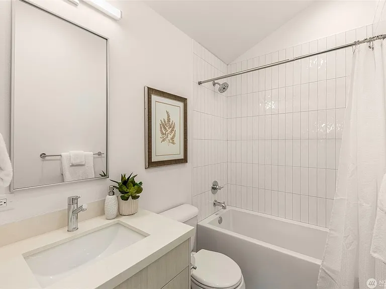 12701 NE 144th St #D — Photo 19
