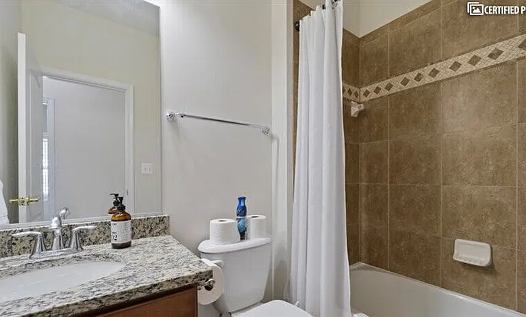 3rd floor bathroom with shower tub.