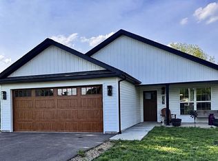 507 Hawthorne St, Park Hills, MO 63601