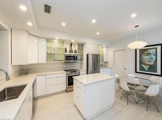 280 Edgemere Way E, Naples, FL 34105