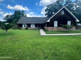 12505 Depew Rd, Gulfport, MS 39503