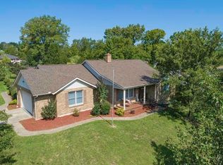 1379 Clovernook Dr, Hamilton, OH 45013