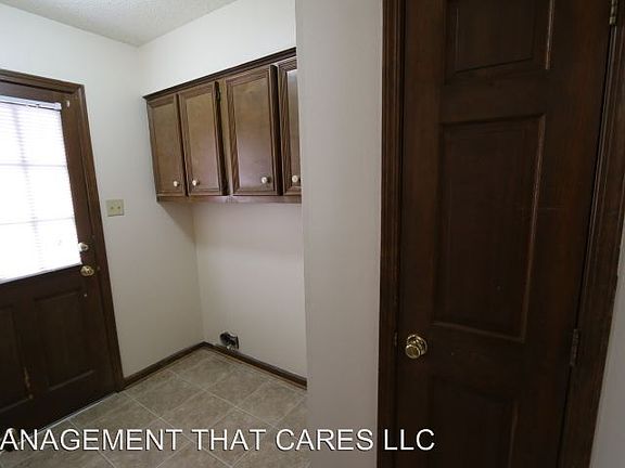 4th image of 6846 Glenwick Dr
