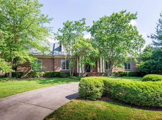 3628 Hidden Pond Rd, Lexington, KY 40502