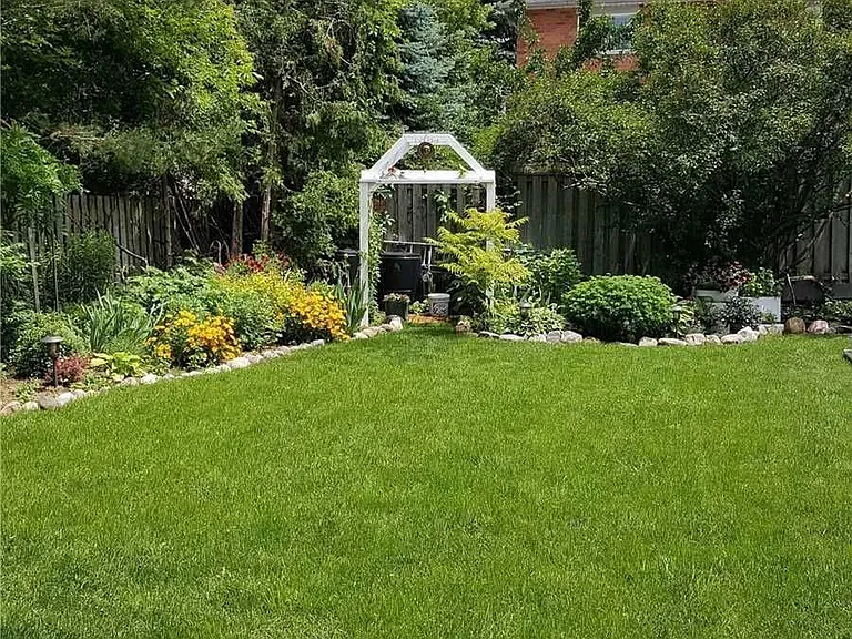 45 Bayview Dr — Photo 27
