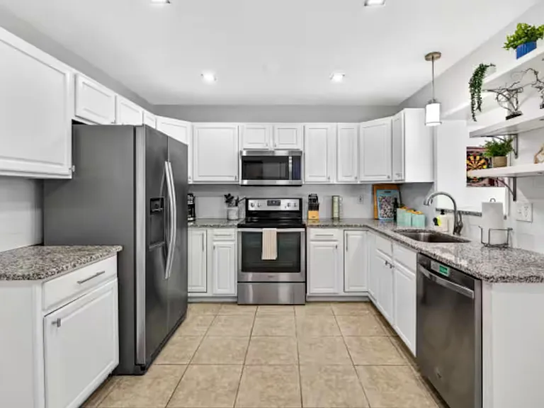 12656 Cumberland Dr — Photo 8