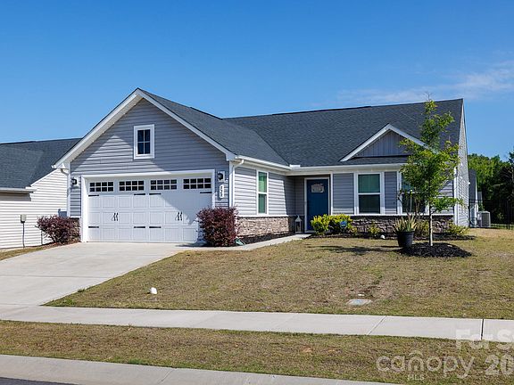 2nd image of 329 Damask Dr