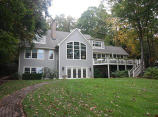 65 Lakeforest Ter, Moneta, VA 24121