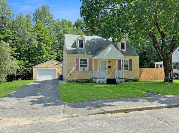 840 Somerset Street, Rumford, ME 04276