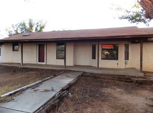 676 S Rr S, Portales, NM 88130