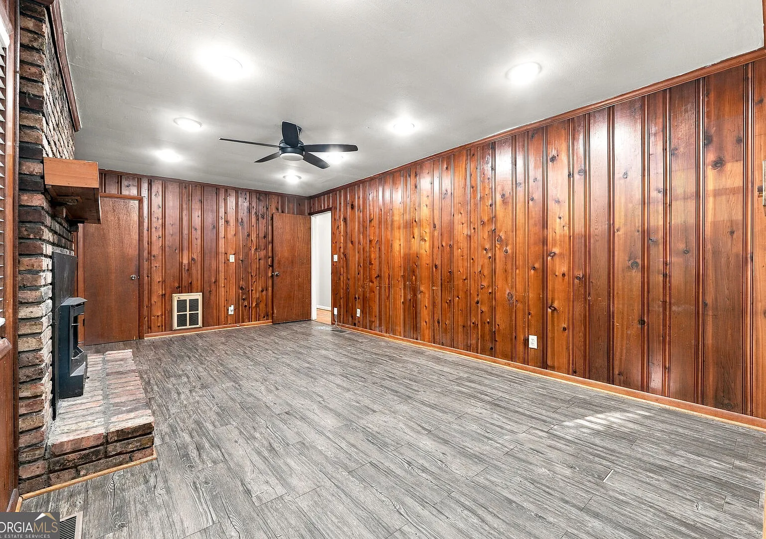 3 bed, 2.0 bath, $1,850 — Photo 4